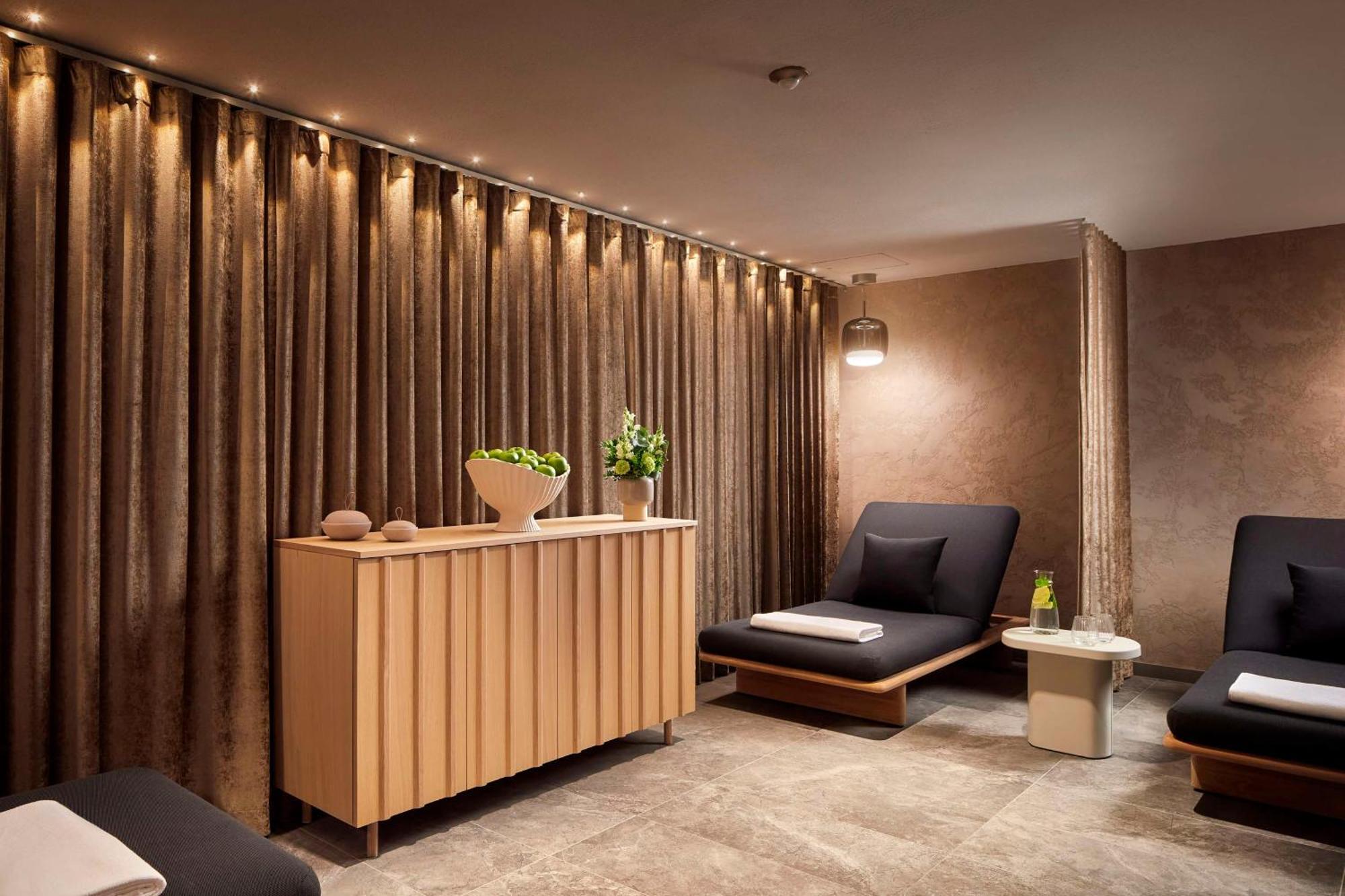 Nh Collection Helsinki Grand Hansa 외부 사진 The spa at The Dorchester